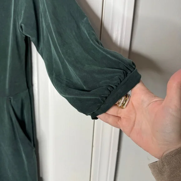 GARNET HILL Aria Cuprio Knit Dress Emerald Green Size Small Pockets Knee‎ Length - Picture 8 of 8